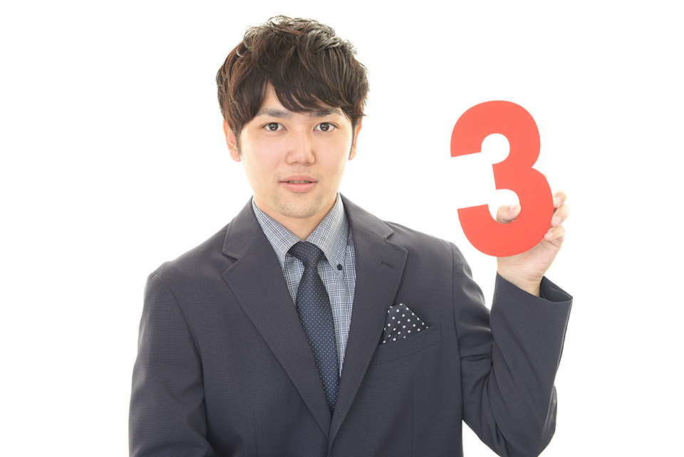 3_男_スーツ